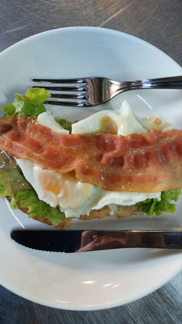 Bacon & Egg Toast Sandwich